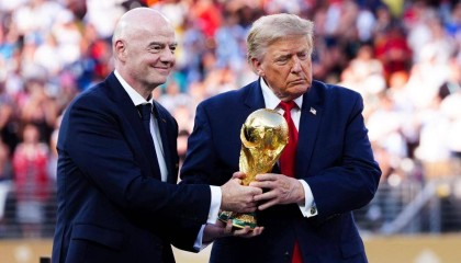 重塑足球本色！前国际足联主席联合西甲主席呼吁因凡蒂诺辞职